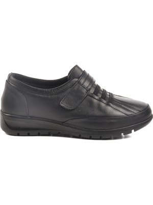 Siyah Hakiki Deri Anatomik Kadın Casual Ayakkabı 7679-26K Z