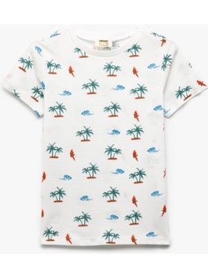 Desenli Bisiklet Yaka Kısa Kollu Pamuklu Tişört