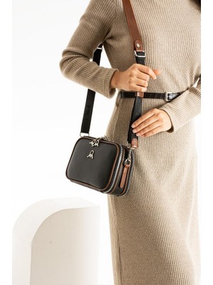 Çapraz Askılı Kadın Omuz Çantası 25*15 cm Vegan Deri Mega Bag Postacı Çanta Suni Deri