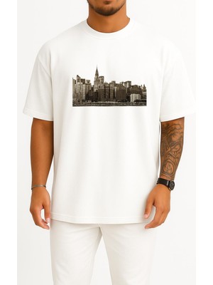 Oversize New York City Illüstrasyon Göğüs Tasarımlı Unisex T-Shirt