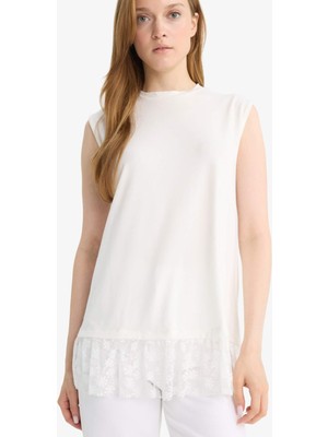 DeFacto Regular Fit Bisiklet Yaka Dantel Detaylı Kolsuz Tunik F9444AX25HS
