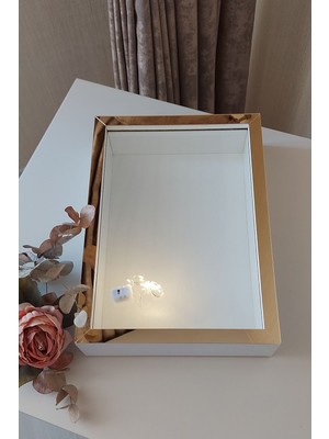 Beyaz-Gold 25X35 cm Derin Gül Tasarımlı Işıklı Anı Çerçevesi