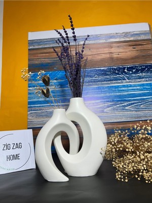 Beyaz Bohem Tarz Sarmaşık Vazo, Şık ve Zarif Dekorasyon Parçası
