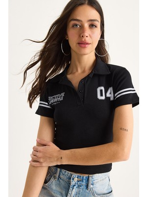 Kadın Polo Yaka Baskılı Kısa Kollu Crop T-Shirt
