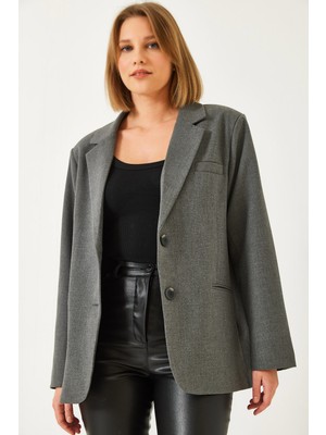 Shade Kadın Vatkalı Çift Cepli Astarlı Blazer Ceket