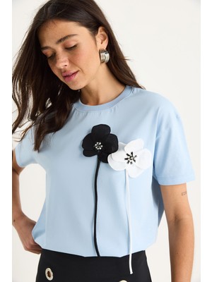 Shade Kadın Aksesuarlı Kısa Kollu Pamuklu T-Shirt