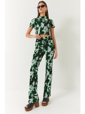 Kadın Yarım Balıkçı Yaka Kısa Kollu Crop Beli Lastikli Pantolonlu Alt-Üst Takım