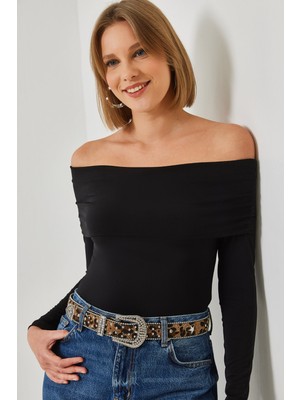 Shade Kadın Madonna Yaka Bluz