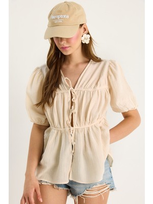 Kadın Bağlama Detaylı Kısa Kollu Müslin Bluz