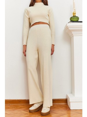 Shade Kadın Crop Fitilli Parmak Detaylı Triko Alt-Üst Takım