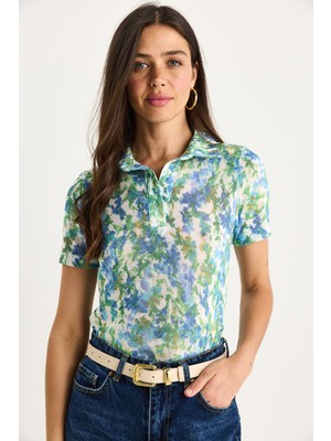 Shade Kadın Polo Yaka Desenli Dijital Baskılı Regular Yazlık Örme Bluz