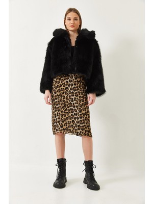 Shade Kadın Yakalı Suni Kürklü Astarlı Mont