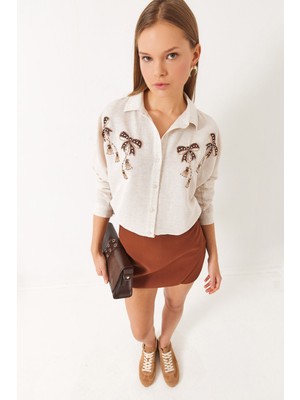 Shade Kadın Taş Işlemeli Fiyonk Detaylı Keten Aerobin Oversize Gömlek