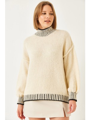 Shade Kadın Salaş Desenli Triko Kazak