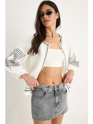 Kadın Nakış Detaylı Yazlık Müslin Ceket G-