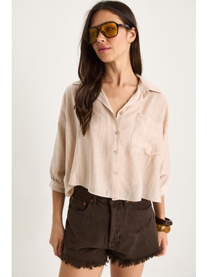 Kadın Kendinden Çizgili Yarım Kollu Tek Cep Detaylı Gömlek