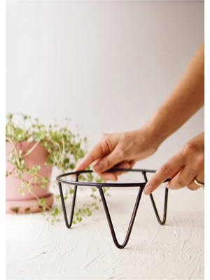 Şık Siyah Dekoratif Yükseltici Ayak, Cam Saksı ve Meyvelik Için