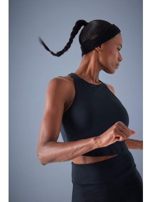 DeFacto Bisiklet Yaka Pedli İç Göstermez Esnek Kumaş Uzun Sporcu Sütyeni F4944AX25AU