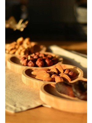 4 Bölmeli Kalp Çerezlik, Bej, Şık ve Kullanışlı Tasarım