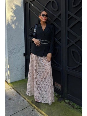 Crimson Grace Kadın Vizon Dantel Maxi Etek – Şık Yazlık Tasarım