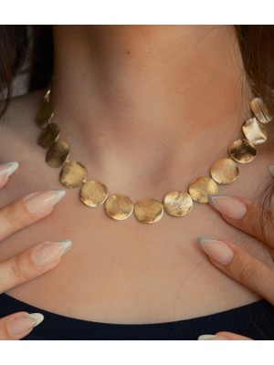 Saaden Yuvarlak Plaka Pullu Sıralı Çelik Kolye