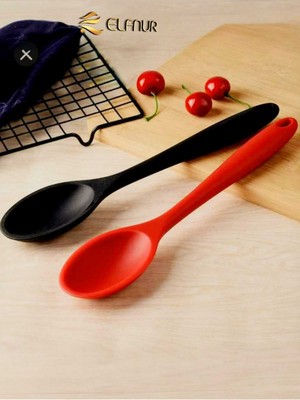 2 Adet Siyah Sert Uçlu Dayanıklı Yanmaz Silikon Yemek Kaşığı