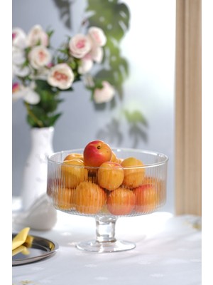 Şeffaf Ayaklı Cam Kase, Modern Sunum ve Çeşitli Yiyecekler Için Ideal Seçenek