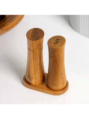 Meturas Akasya Ahşap Tuzluk ve Biberlik Seti – Doğal Ahşap, 2’li Şık Tasarım, Masa Üstü Baharatlık, Tuz ve Karabiber Saklama Kabı, Mutfak ve Sofra Sunumu İçin Dekoratif Set