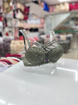 Iç Giyim Ebru Lüx Silikonlu Desteksiz Balenli Dantel Çapraz Sütyen (Sütyen Yıkama Topu Hediyeli )