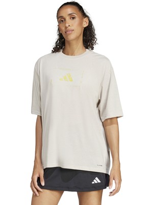 Belirtilmemiş adidas W BOX LOGO G T Bej Kadın Kısa Kol T-Shirt Nefes Alabilir Kumaş ile Rahat Günlük Kullanım