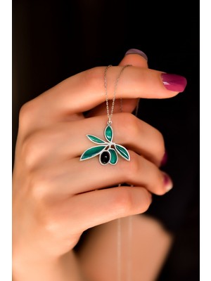 Papatya Silver 925 Ayar Gümüş Rodyum Kaplama Oniks Taşlı Zeytin Dalı Kolye