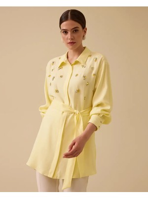 1040 Önden Gizli Düğmeli Beli Bağlamalı Omzu Taş Detaylı Şık Gömlek Tunik 10002511211040 #06-25#