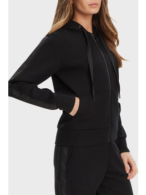 Guess New Regular Fit Kapüşonlu Yaka Logolu Sweat W5YQ05KBYE2 Bayan Sweat W5YQ05 Kbye2 Jblk