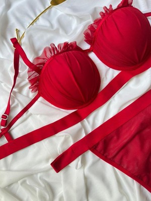 Dolgulu B Kap Dantelli Midye Kap Sütyen & Külot Takımı