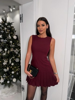 Asyahsap Kadın Yılbaşı Özel Bisiklet Yaka Kolsuz Eteği Pileli Mini Elbise