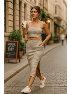 Asyahsap Kadın Kolsuz Askılı Crop Yırtmaçlı Midi Etek Fitilli Kaşkorse Takım