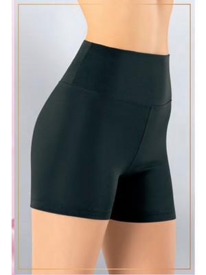 Kadın Sporcu Dalgıç Şort Tayt