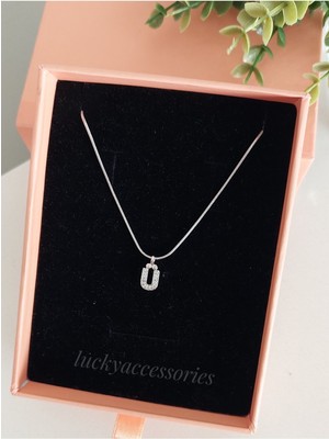 Puree Berry Çelik Silver Rodyum  Kaplama Harf Kolye Ü Harfi