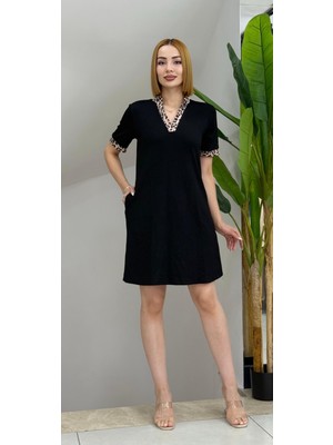 Nidam Butik Kadın Kısa Kollu V Yakalı Leopar Desen Detaylı Modal Elbise