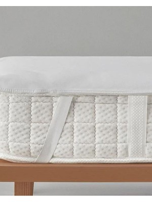 Yumuşak ve Dayanıklı Çift Kişilik Polyester Alez, Su Geçirmez Beyaz ve Yeşil Seçeneklerle