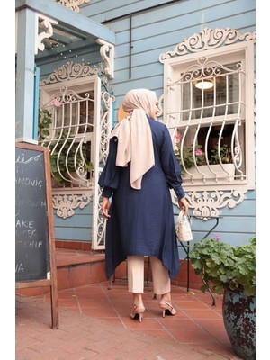 Asimetrik Detaylı Lacivert Tesettür Tunik 615L