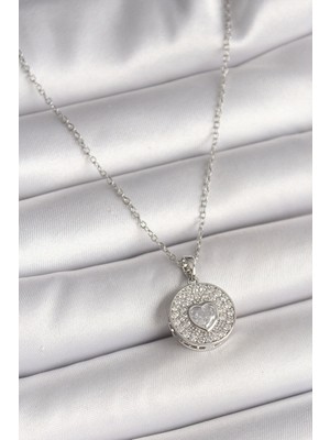 316L Çelik Gümüş Renk Zincir Zirkon Taşlı Kalp Işlemeli Madalyon Model Kadın Kolye