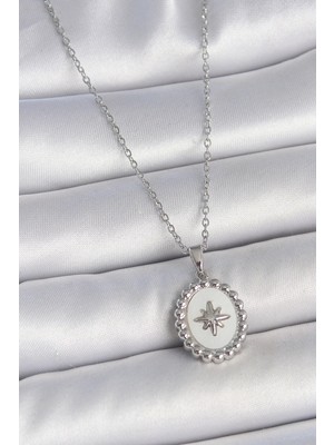 316L Çelik Gümüş Renk Zincir Beyaz Mineli Kutup Yıldız Işlemeli Madalyon Model Kadın Kolye