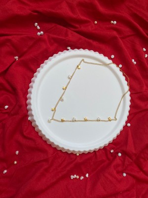 Inci & Yıldız Detaylı Uzun Zincirli Altın Renk Kolye