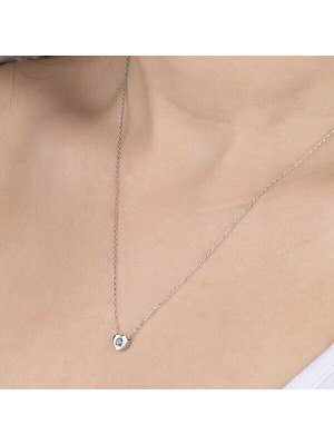  Taşlı  Kalp 925 Ayar Gümüş Kolye