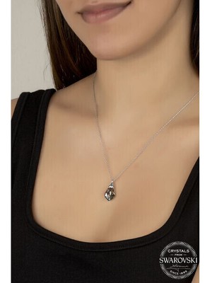  Crystal Taşlı 925 Ayar Gümüş Kolye
