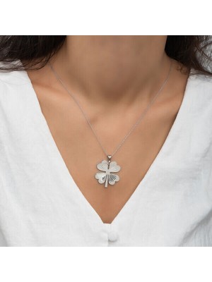 Dört Yaprak Yonca  925 Ayar Gümüş Kadın Kolye