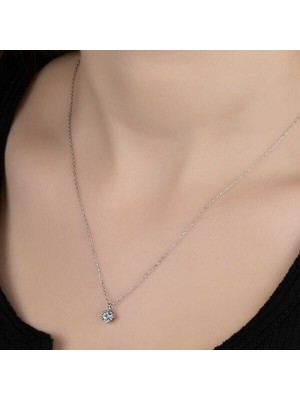   Taşlı Tek Taş 925 Ayar Gümüş Kolye