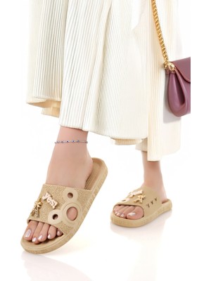 Moda Fırsat Kadın Günlük Terlik Yazlık Kaydırmaz Şık Ev Deniz Plaj Dışarı Terliği