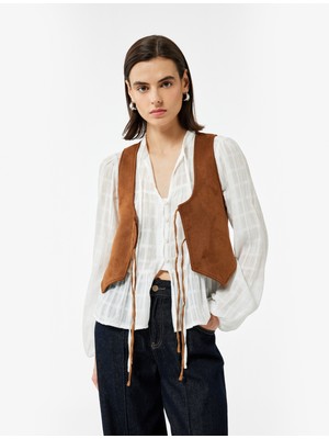 Slim Fit Önden Bağlama Detaylı Fiyonklu Suni Süet Crop Yelek